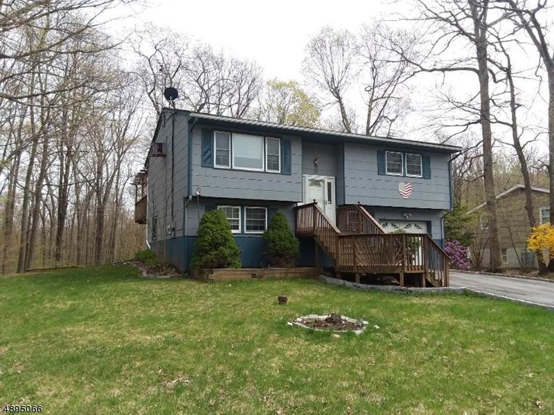 48 Cedar Tree Dr - Photo 1
