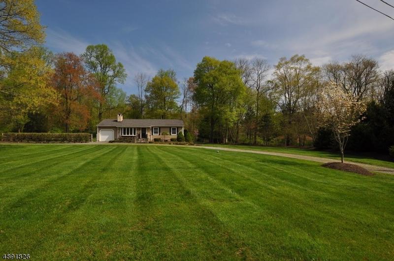 159 South Rd - Photo 1