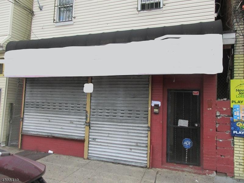 307 Park Ave - Photo 1