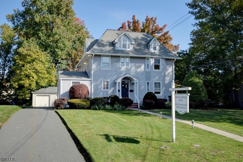 141 S Euclid Ave - Photo 1