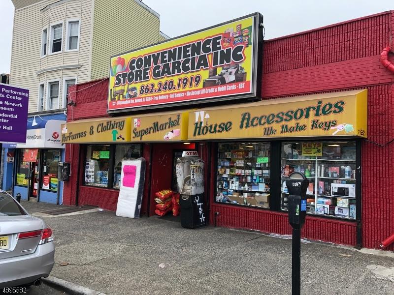 132 Bloomfield Ave - Photo 1