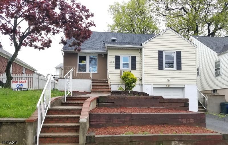 590 Union Ave - Photo 1