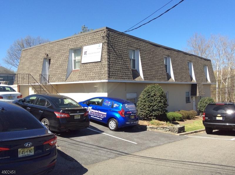 1 Cardinal Dr - Photo 1
