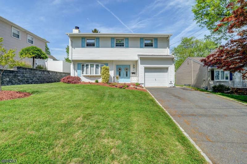 12 Sharlene Rd - Photo 1