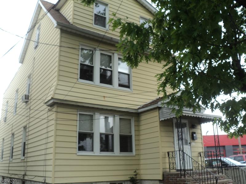 287 N Seventeenth St - Photo 1