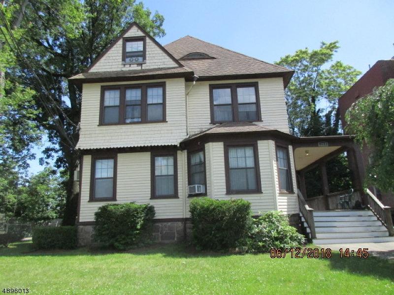 288 Montgomery St Apt 4 - Photo 1