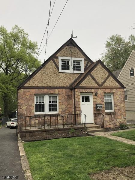 703 Broad St - Photo 1