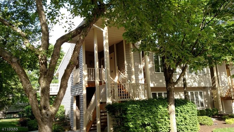 12 Westchester Terrace - Photo 1