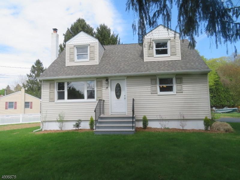 4 Park Ln - Photo 1