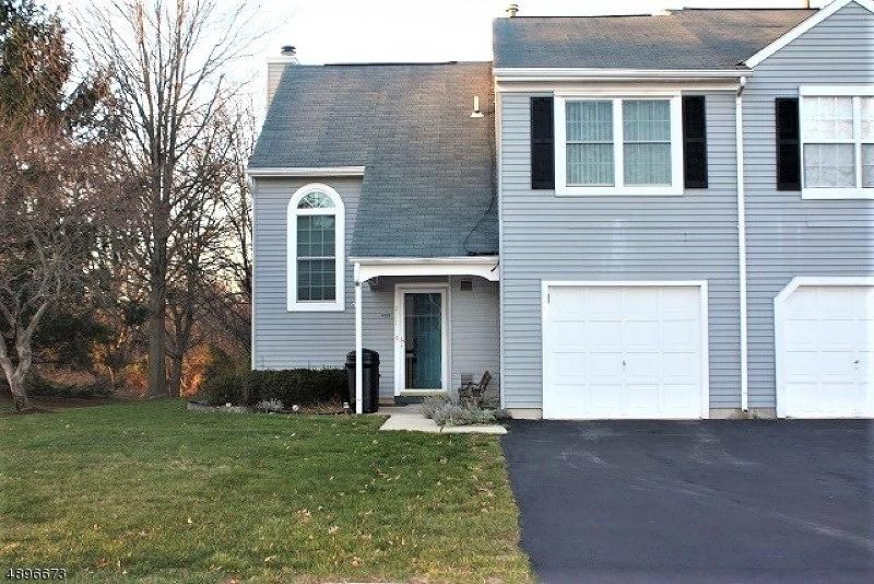 211 Onizuka Ct - Photo 1