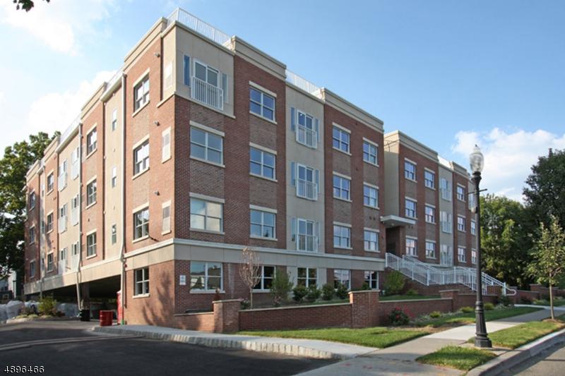 12 Ridgedale Ave - Photo 1