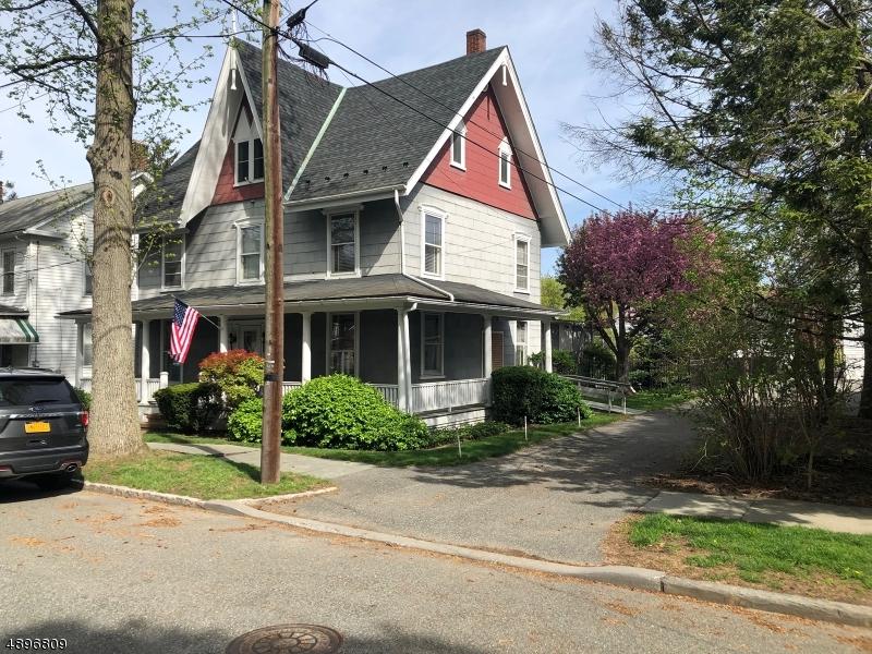 315 3RD ST - Photo 1