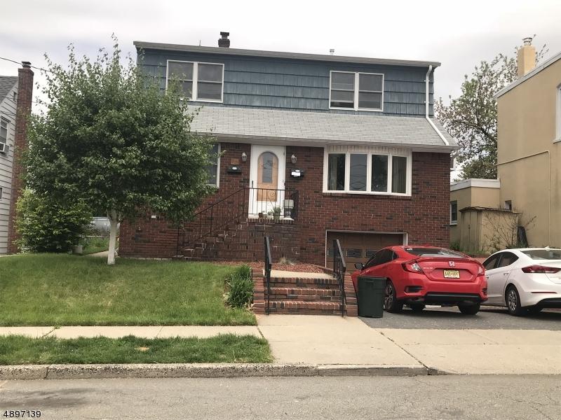811 Pennsylvania Ave - Photo 1