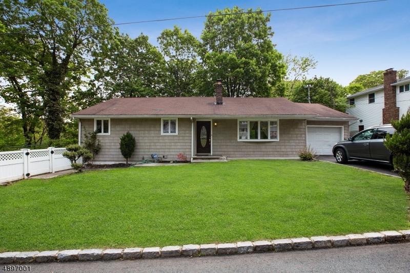 27 Jersey Ave - Photo 1