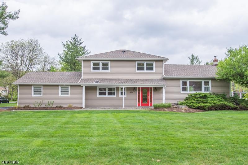 2 Bayberry Ln - Photo 1