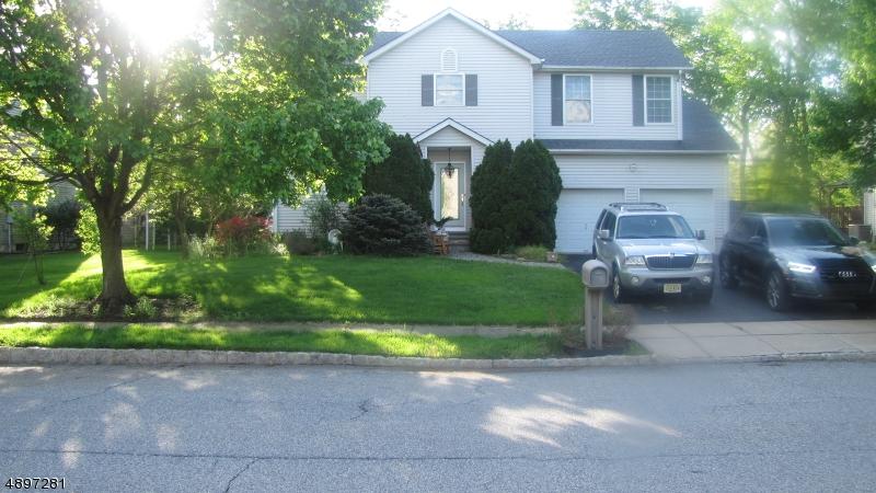 5 Frelinghuysen St - Photo 1