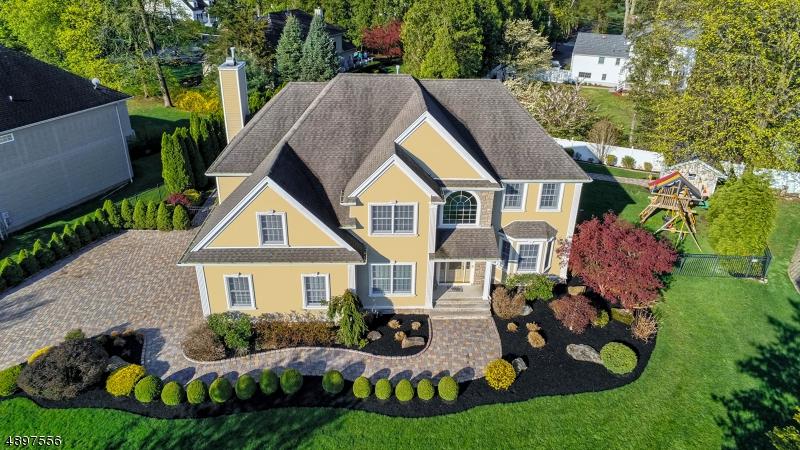 3 Dorothy Ln - Photo 1