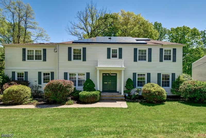 43 Underwood Dr - Photo 1