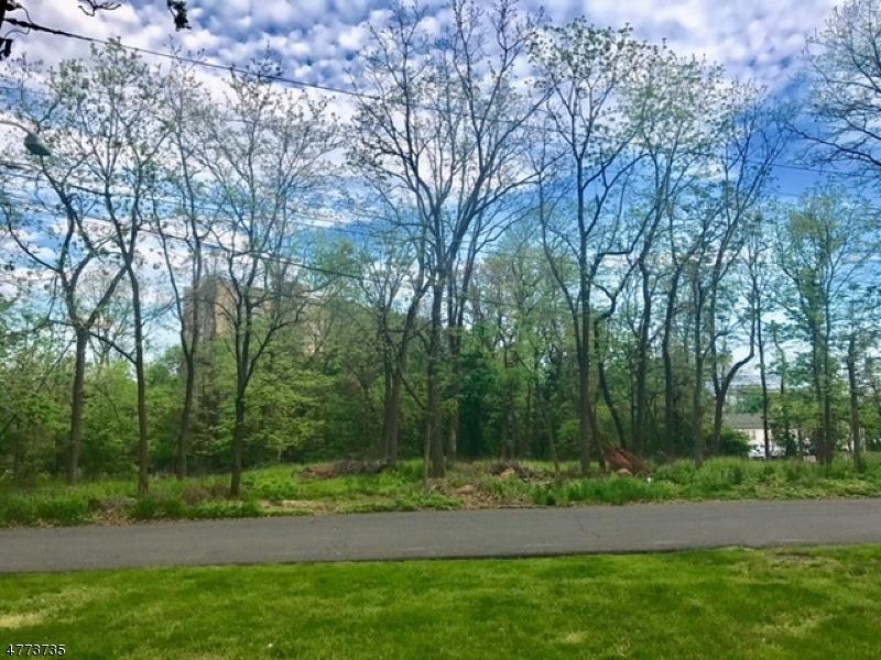 9 Neuville Dr - Photo 1