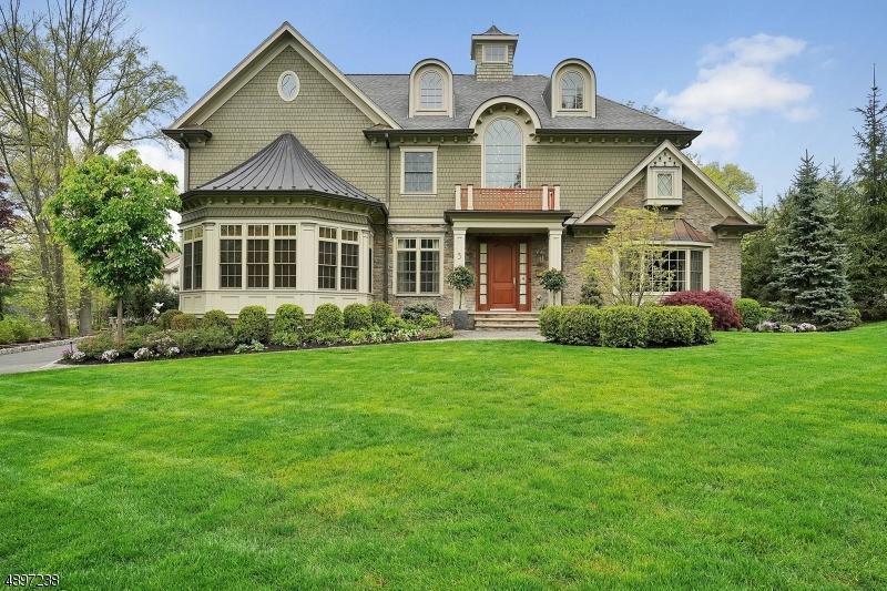 5 Sylvan Way - Photo 1