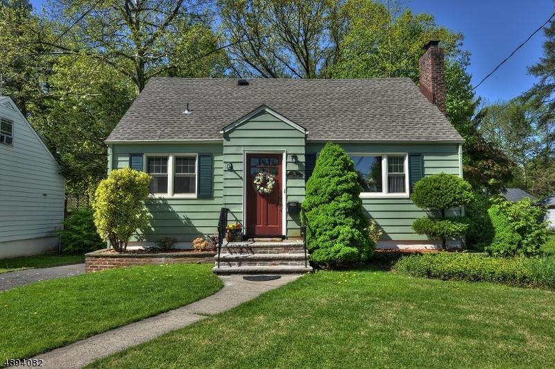 39 Brook St - Photo 1