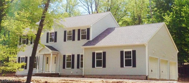 1 Eileens Way - Photo 1