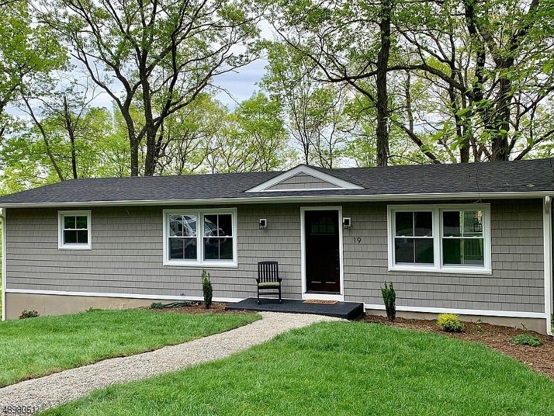 19 Winding Way - Photo 1