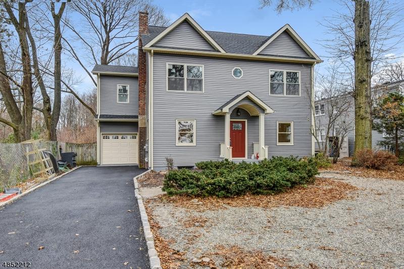 245 Madison Ave - Photo 1