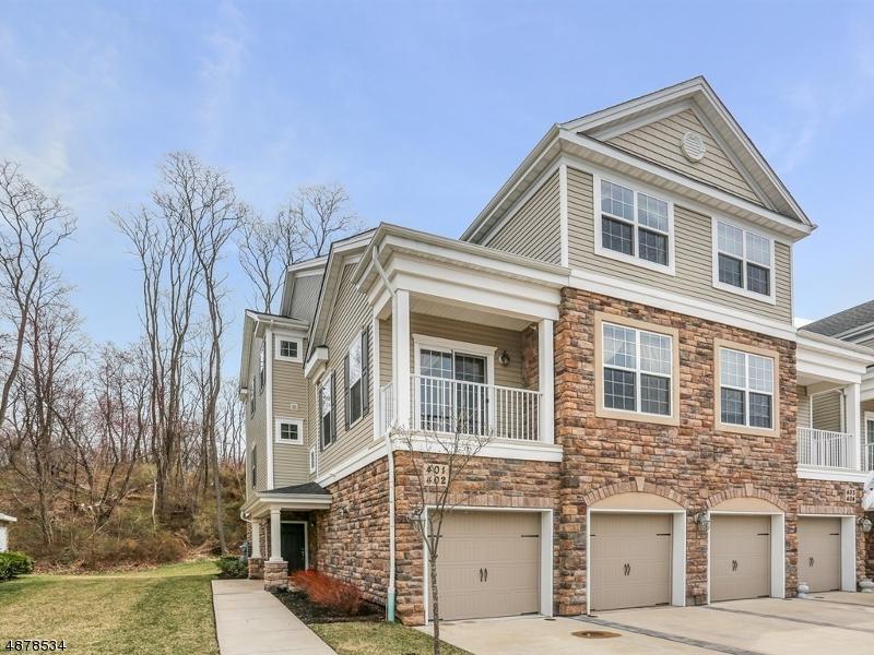 401 Waterview Ct - Photo 1
