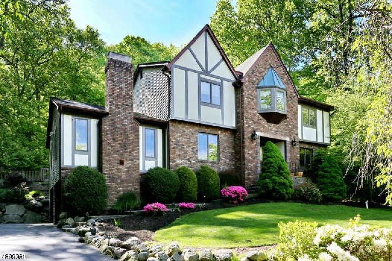 98 Cheshire Ln - Photo 1