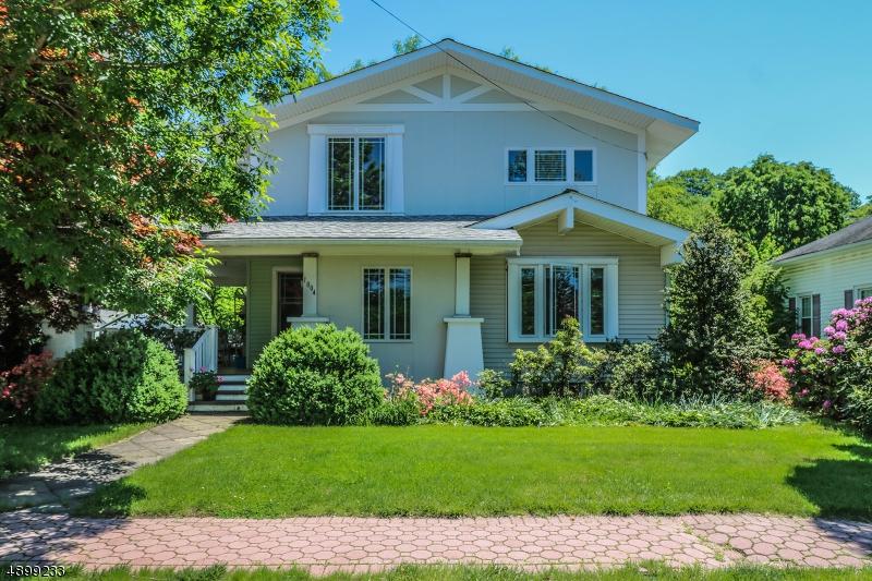 1004 Harrison St - Photo 1