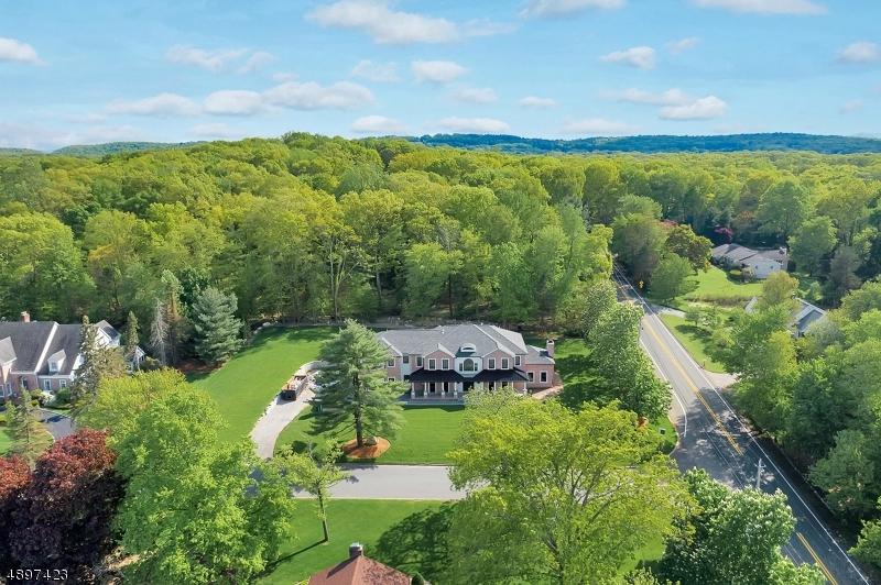 718 Wooded Trl - Photo 1