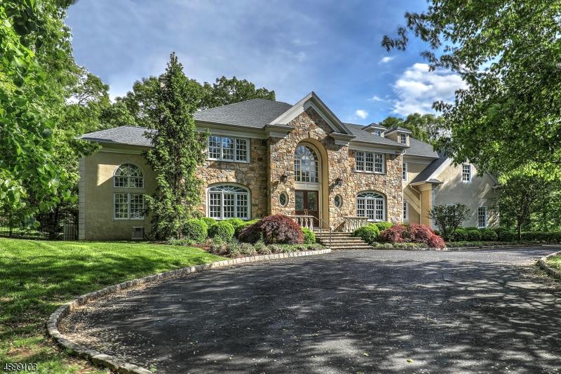 18 Charlotte Hill Dr - Photo 1