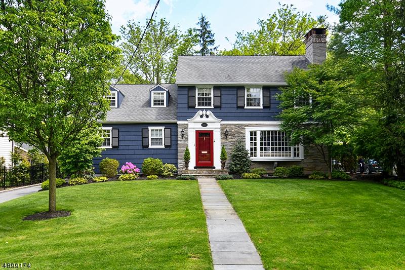 11 Hickory Rd - Photo 1