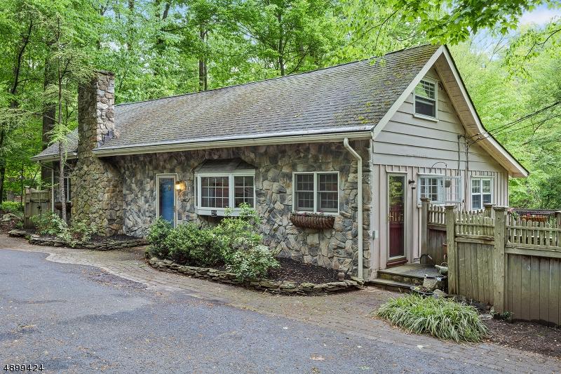 29 Sawmill Road - Photo 1
