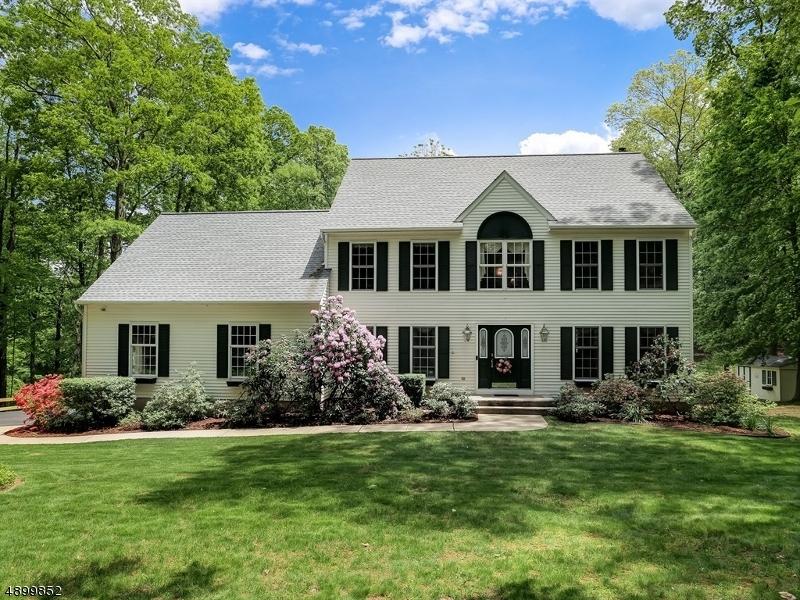 12 Squire Hill Rd - Photo 1