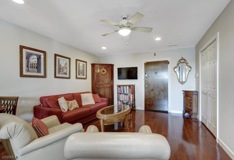103 Park Ave Unit 202 - Photo 1