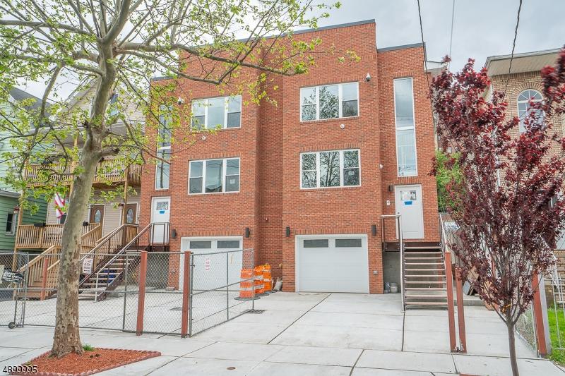 358 Summer Ave - Photo 1