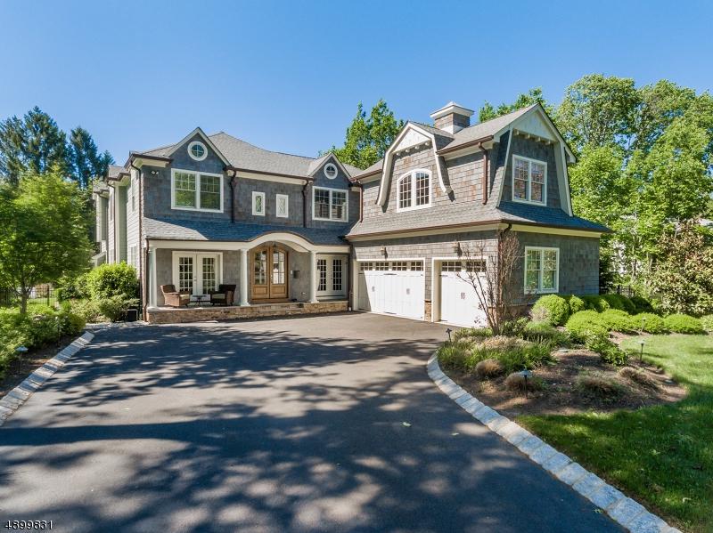 33 Clive Hills Rd - Photo 1