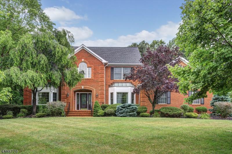 140 Bernard Dr - Photo 1