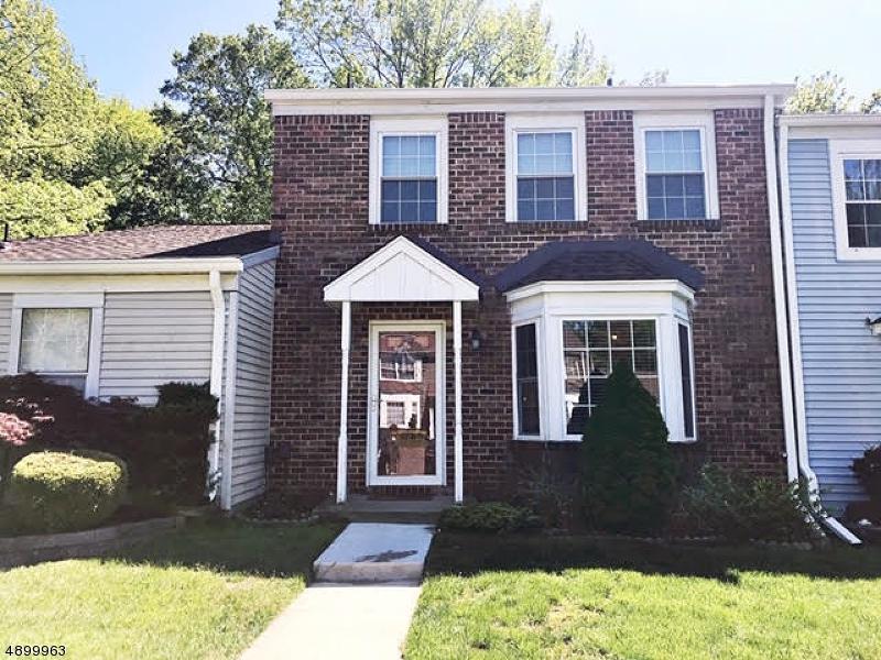 193 Yorkshire Ct - Photo 1