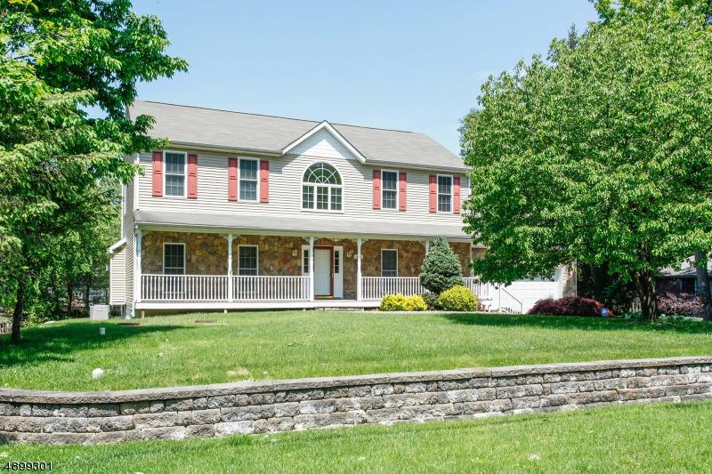 101 Kendall Dr - Photo 1