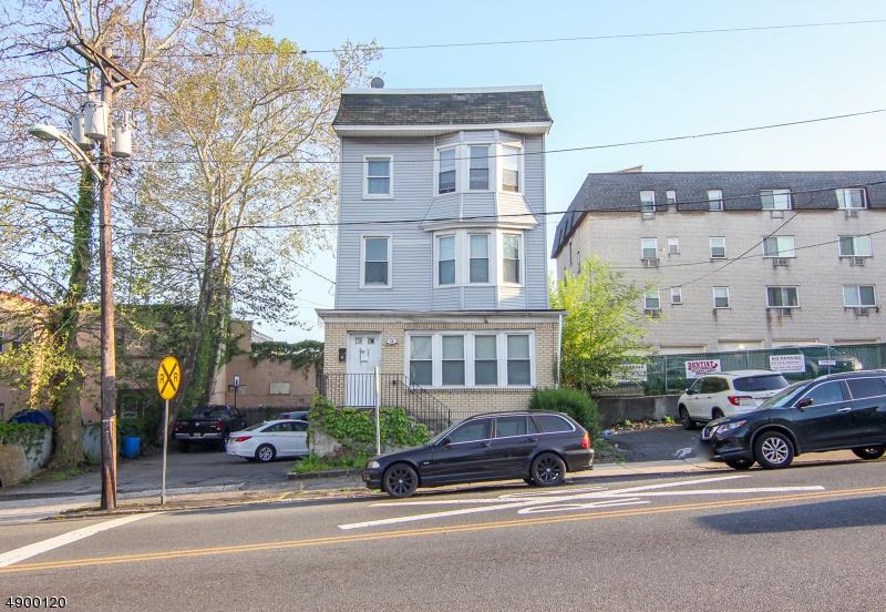 79 Rutgers St - Photo 1