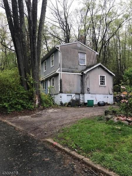 119 Broadway - Photo 1