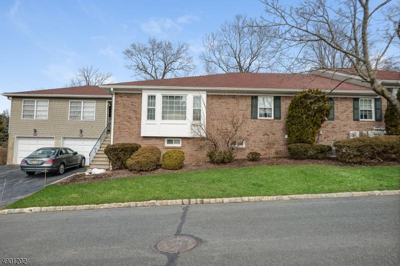 86 Brandywyne Dr - Photo 1