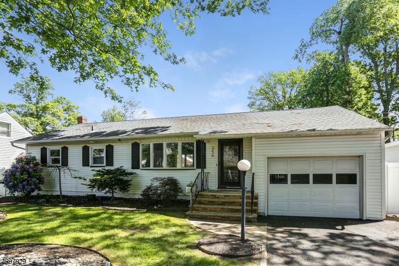 356 Maplewood Ave - Photo 1