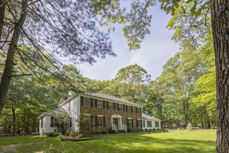 1095 Westbrook Rd - Photo 1