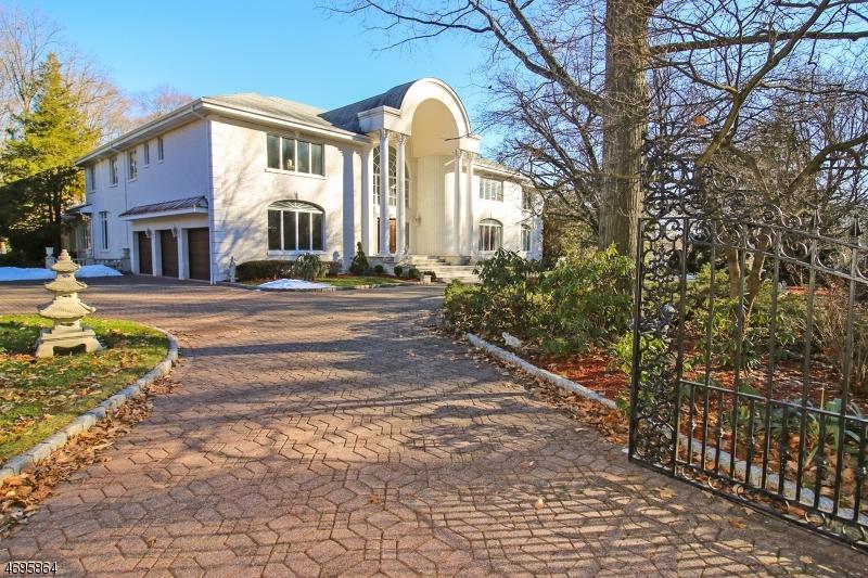 519 Eastgate Rd - Photo 1