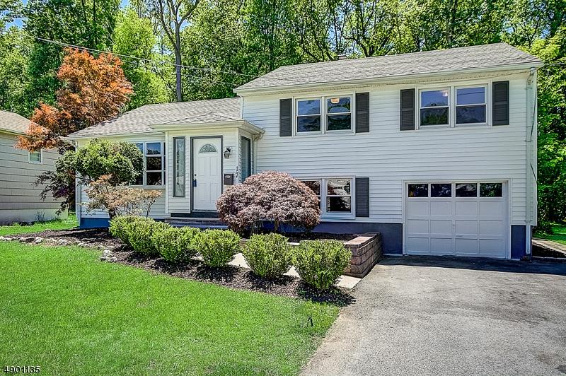 17 W Mc Clellan Ave - Photo 1