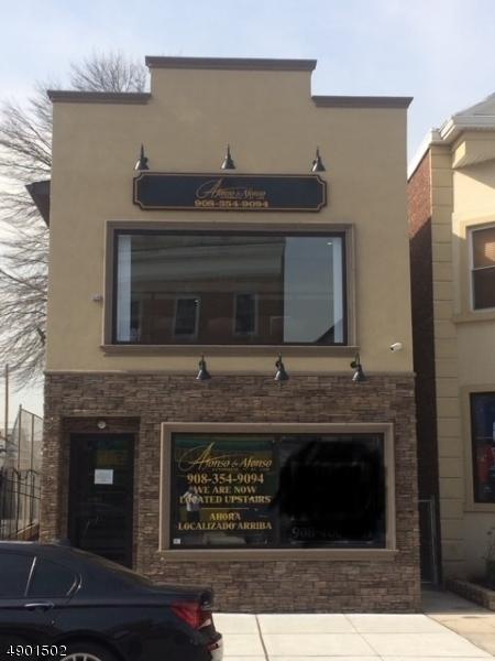544 Elizabeth Ave - Photo 1